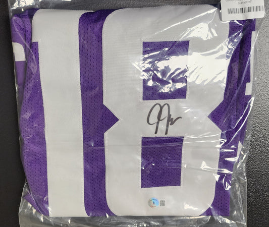 Signed Justin Jefferson Jersey (Beckett authenticated)